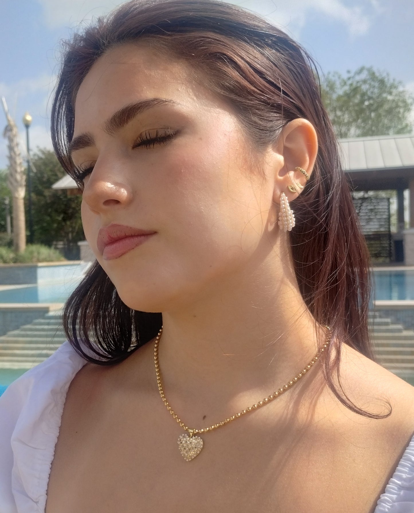 MARY HEART GOLD NECKLACE