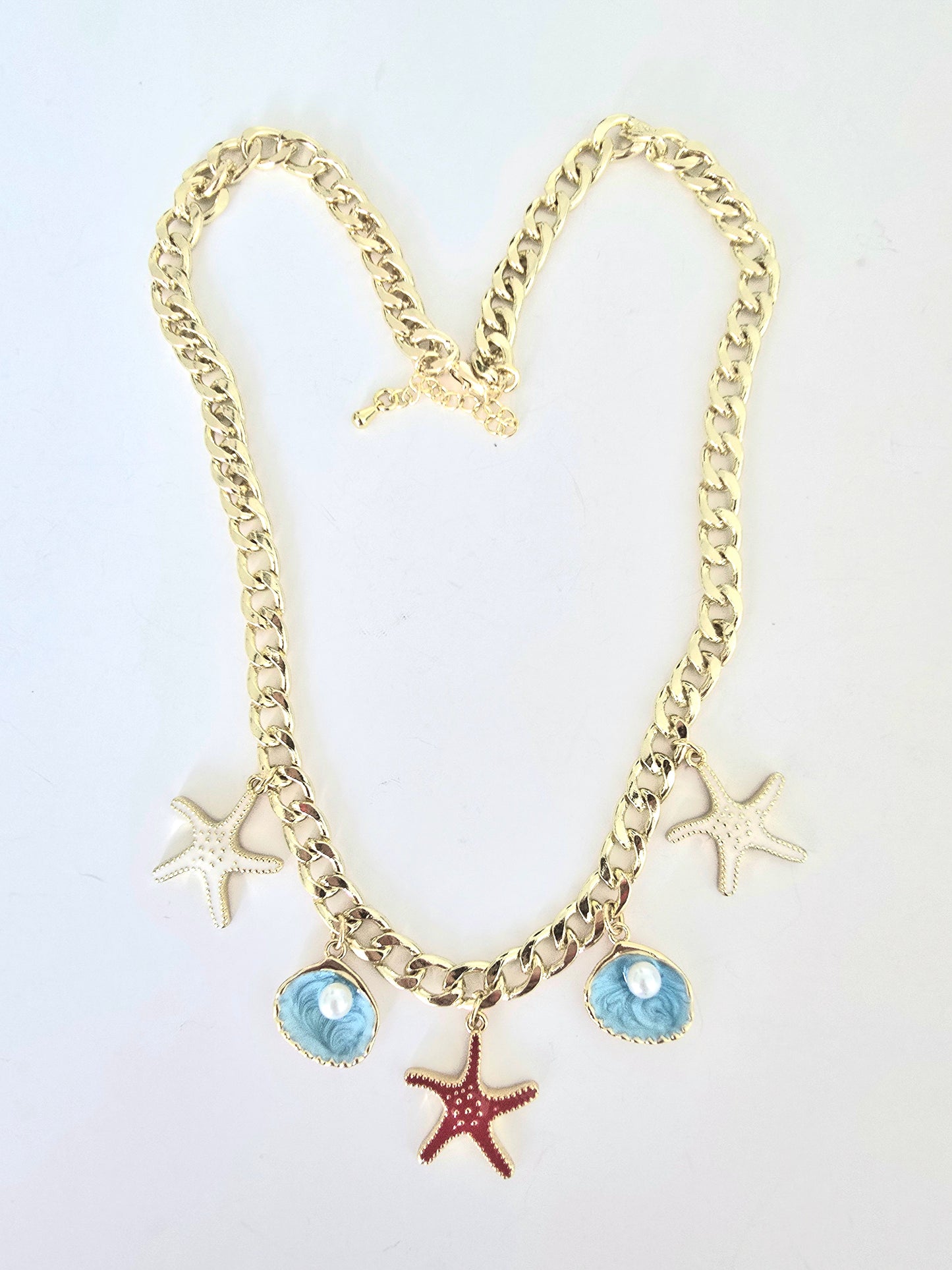 BLUE SHELLS NECKLACE