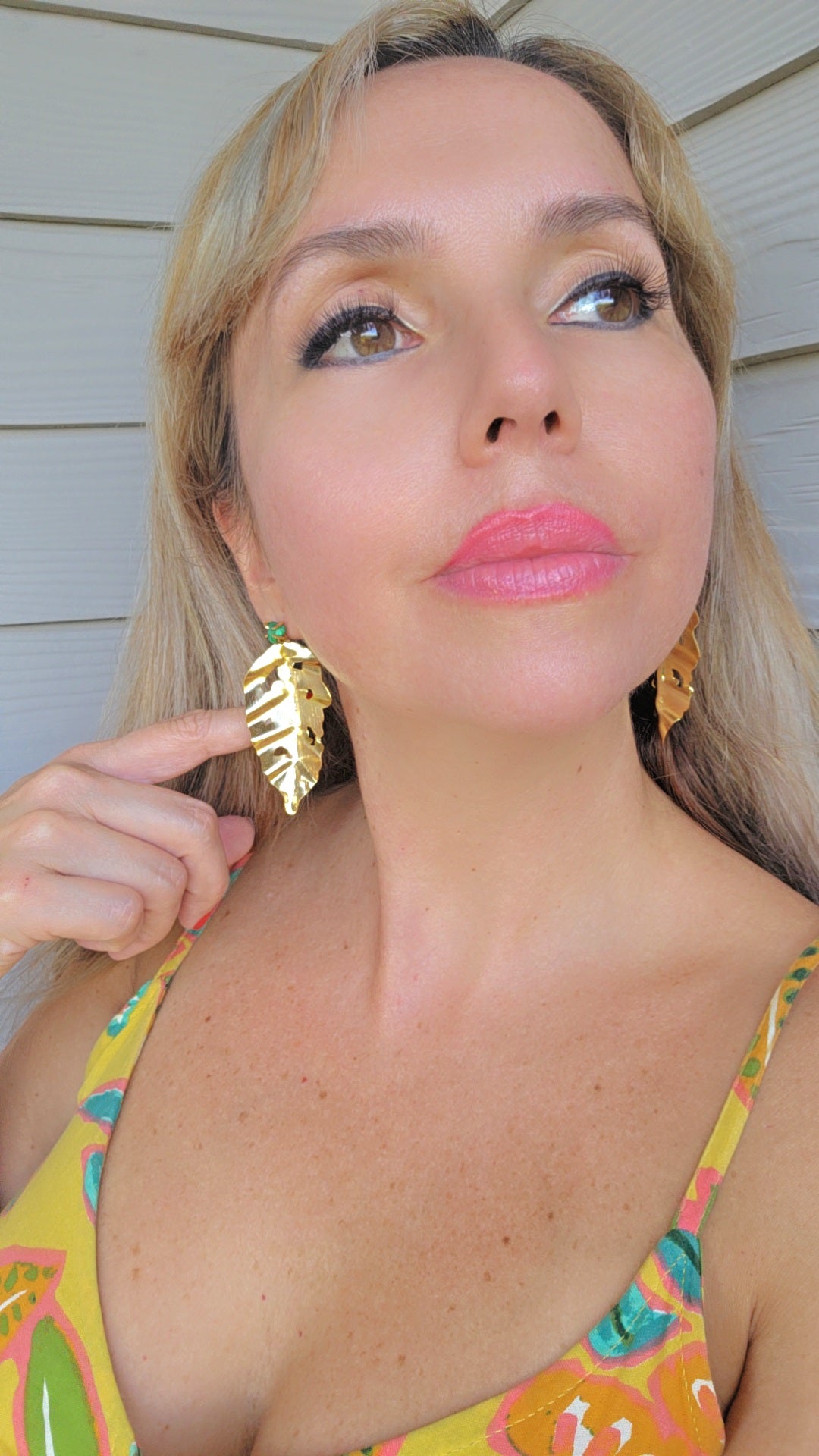 EMERALDS GOLD LEAF EARRINGS
