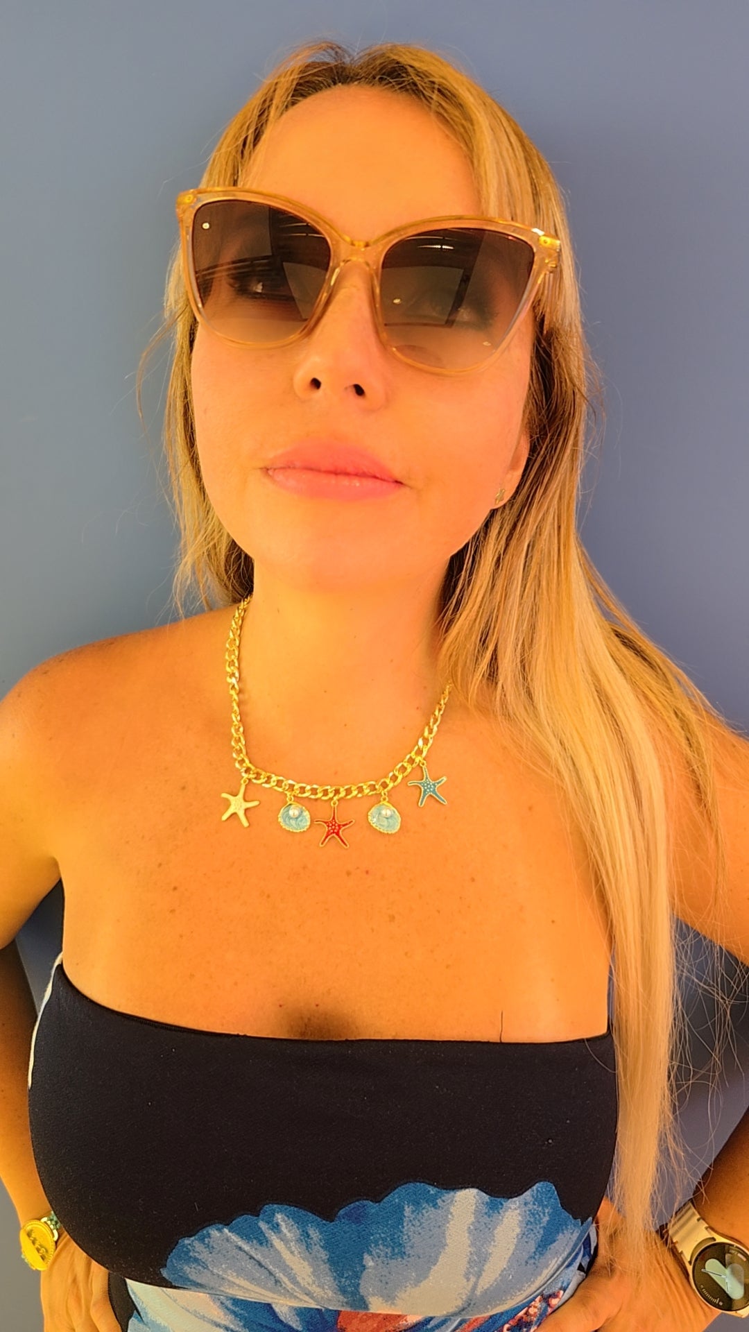 BLUE SHELLS NECKLACE