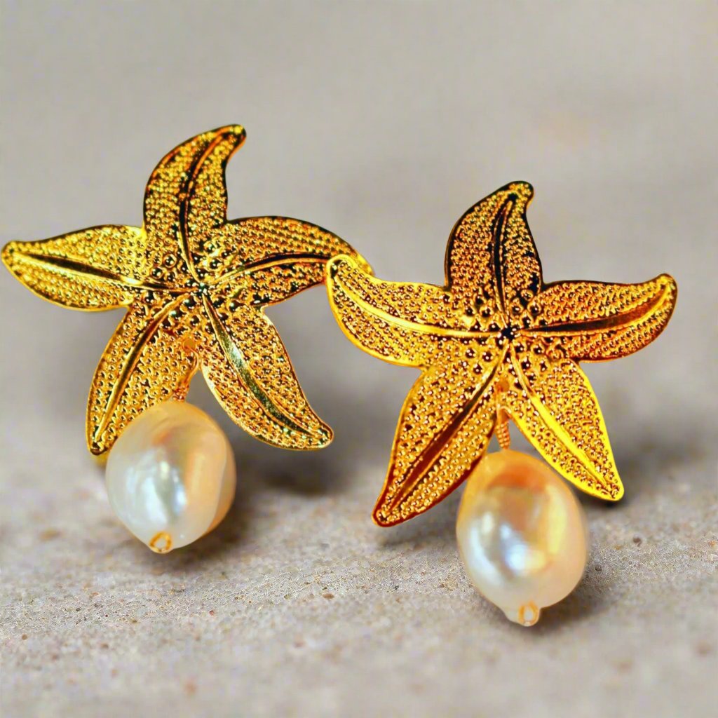 These are a must have pieces for all seasons
Top Beautiful handmade design of the seastar with a Unique texture of hammer.