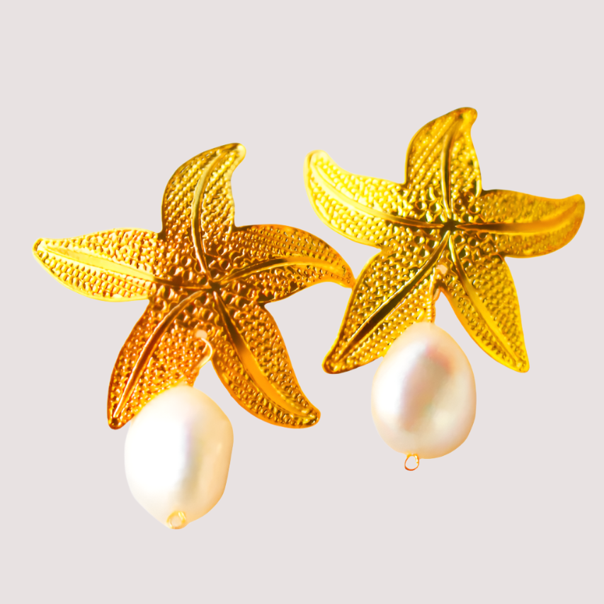 These are a must have pieces for all seasons
Top Beautiful handmade design of the seastar with a Unique texture of hammer.