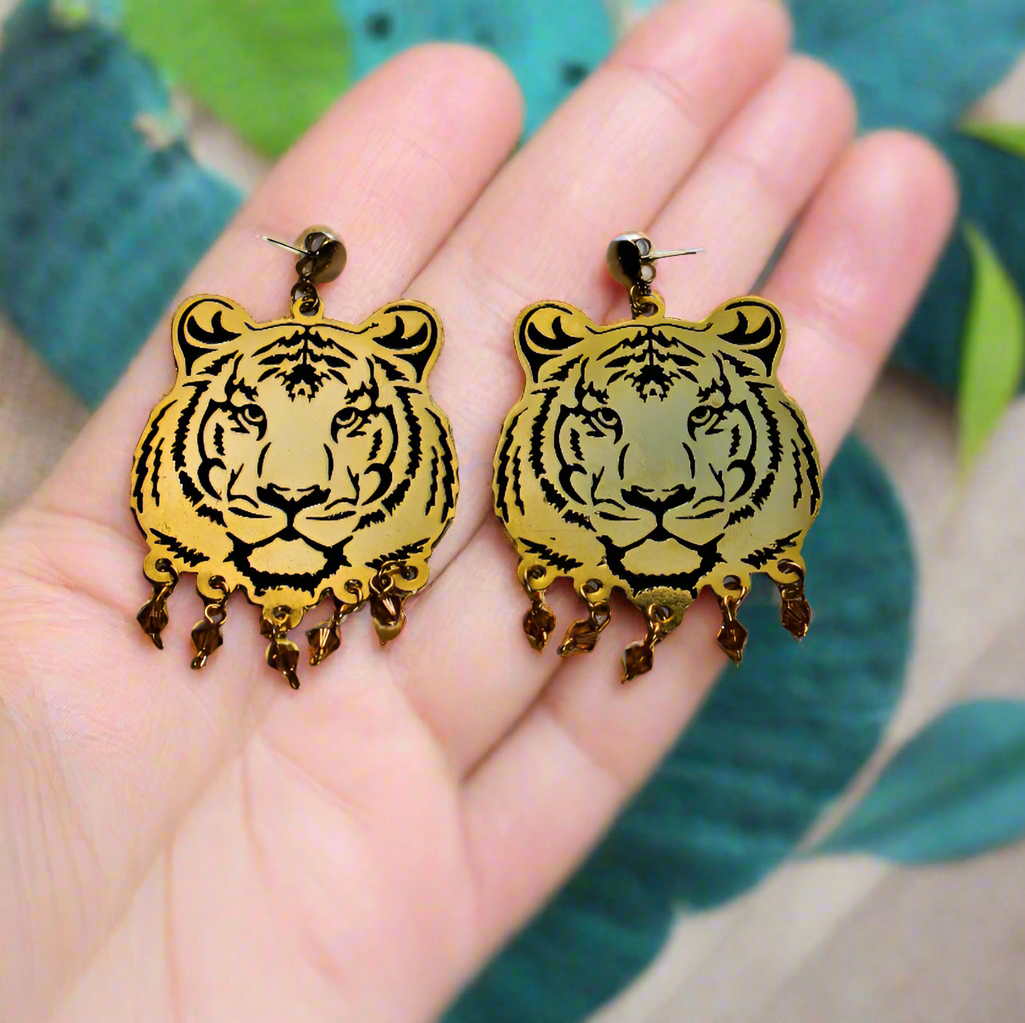 tiger earrings Handmade pieces
made of Brass 24k goldplated