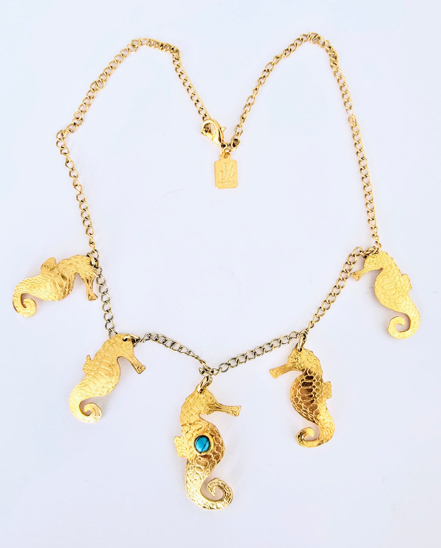 TURQUOISE SEAHORSES NECKLACE