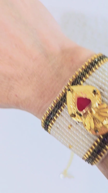 SACRED HEART BRACELET BROWN AND GOLD