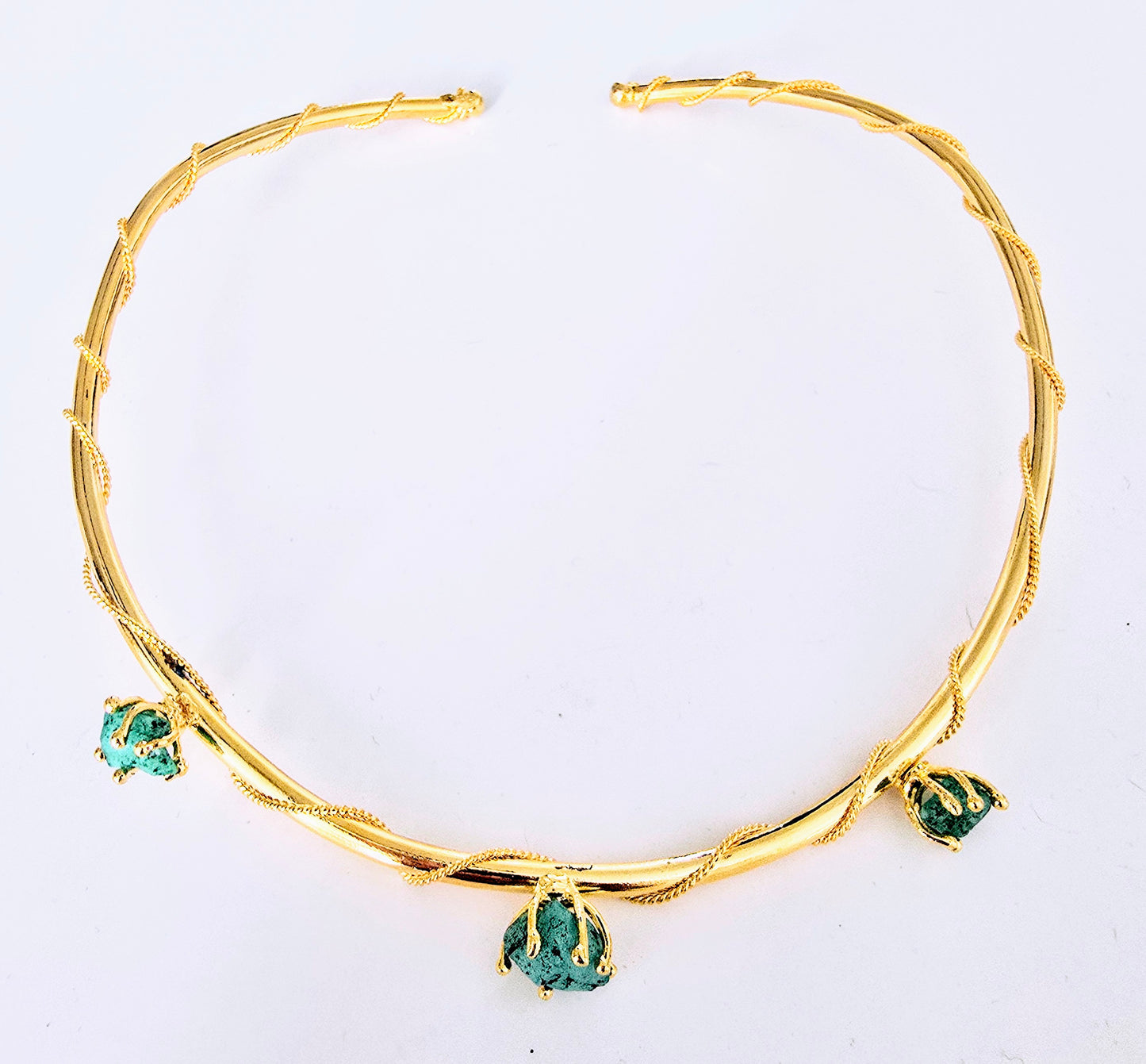 EMERALDS CHOKER