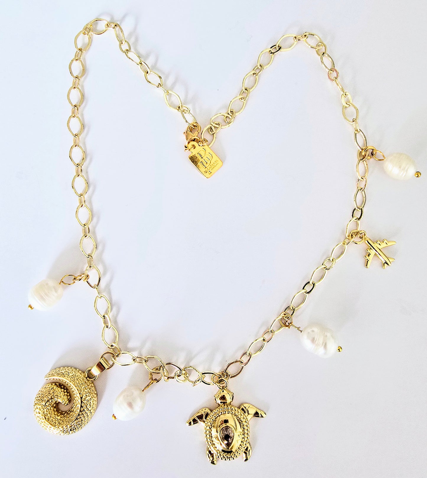PERLA DI MARE TURTLE NECKLACE