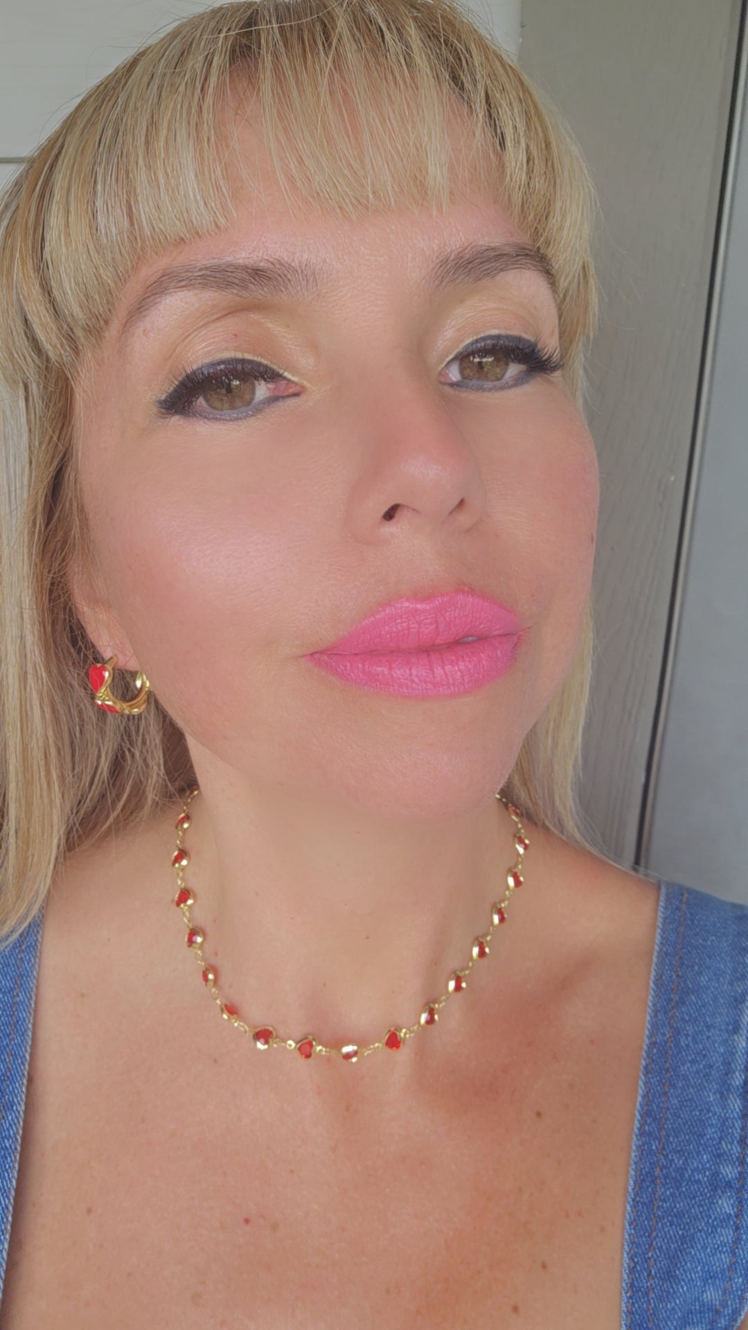 ALEJANDRA MINI RED HEARTS CHOKER