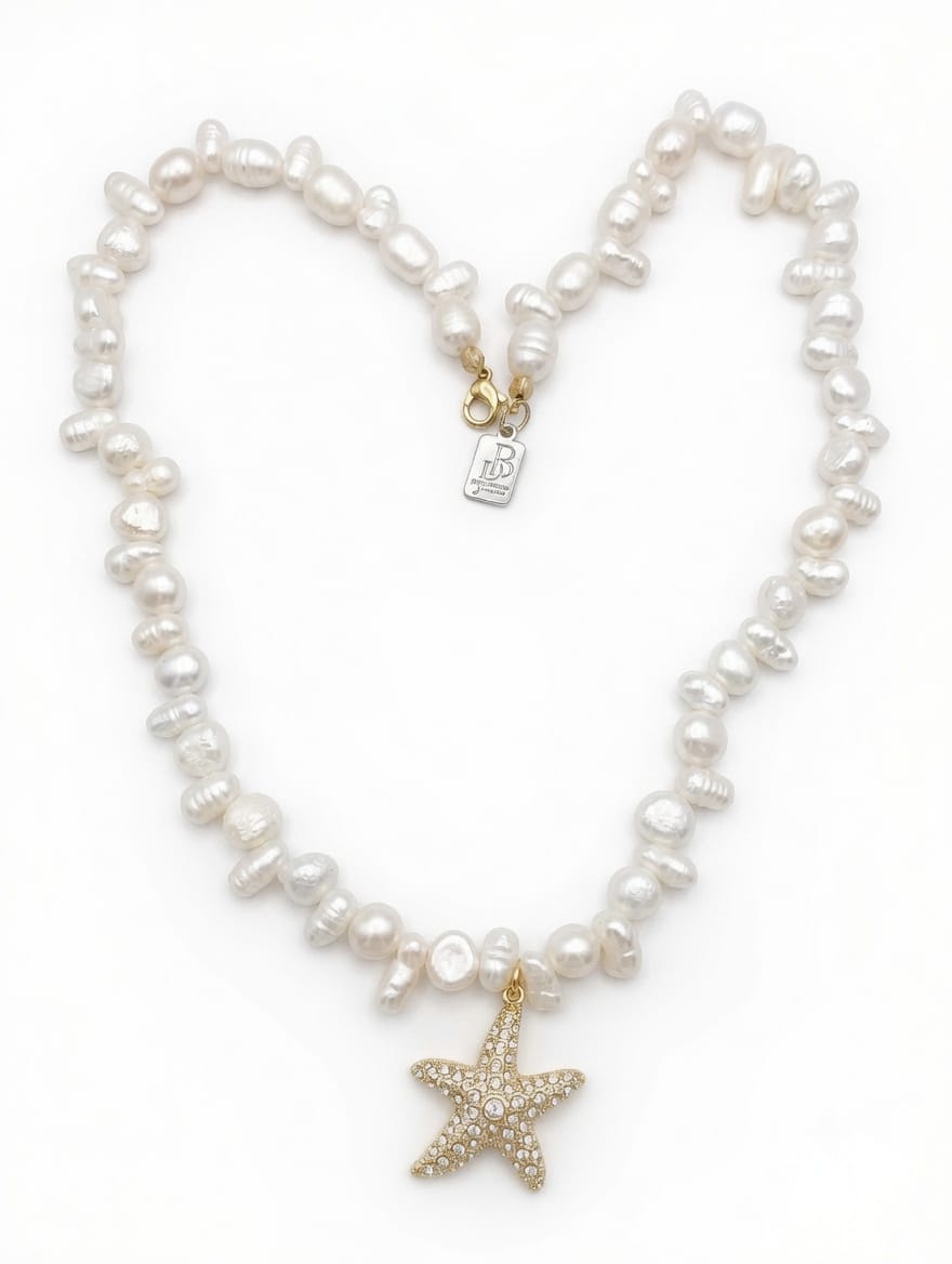 STARFISH MOTHER PEARL NECKLACE