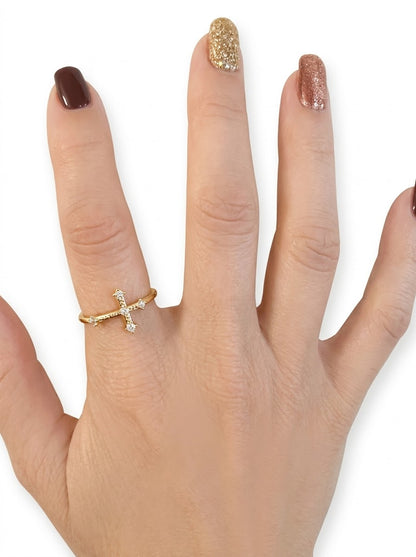 CROSS RING